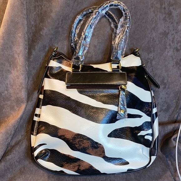Shoulder Purse *Sale* Bundle 2 purses for $100 - Picture 1 of 6